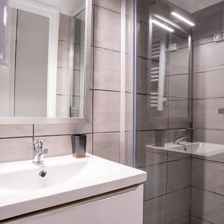 Bright 22 M Comfortable In Les Mimosas Appartamento *